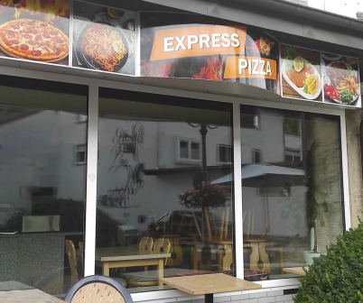 Eingangsbereich vom Express Pizza